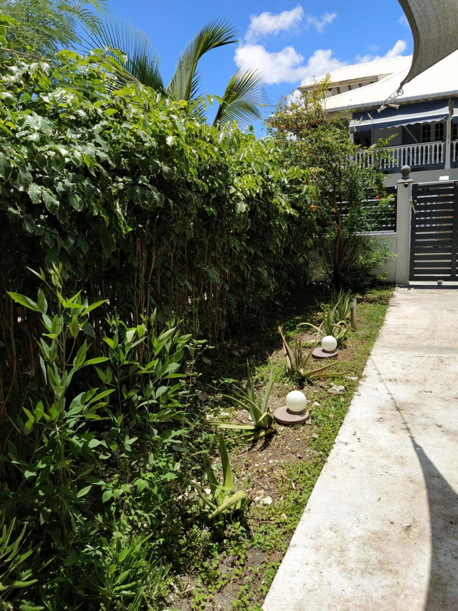 Dous'Inn Kreyol Appartement Avec Free Wifi グラン＝ブール エクステリア 写真